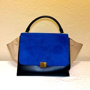 Celine tricolor trapeze bag with leather and suede. In good condition.